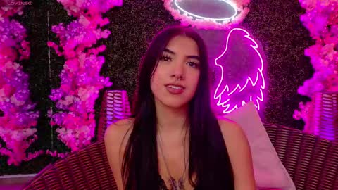 Melanie online show from 09-26-25, 03:10