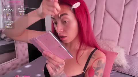 Melanie roux  online show from 11-08-25, 12:27