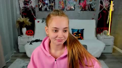 MelanieAlves online show from 10-30-25, 06:30