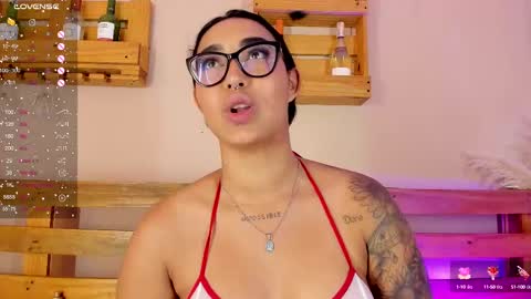 Snapshot of melanieecox chatting on 03-08-25, 03:06 Melanie online show from 03-08-25, 03:06