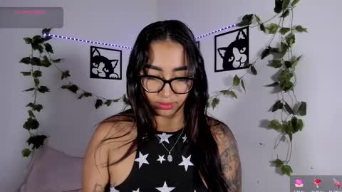 Snapshot of melanieecox chatting on 09-17-25, 02:24 Melanie online show from 09-17-25, 02:24