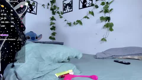 Melanie online show from 10-25-25, 09:42