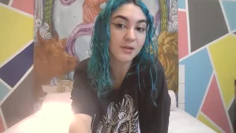 Snapshot of melaniefairy chatting on 10-12-25, 03:49 Melanie online show from 10-12-25, 03:49