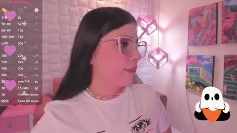 melaniegrayx online show from 10-28-25, 02:42