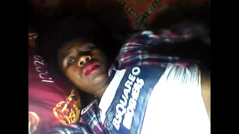 melanih online show from 10-25-25, 04:53