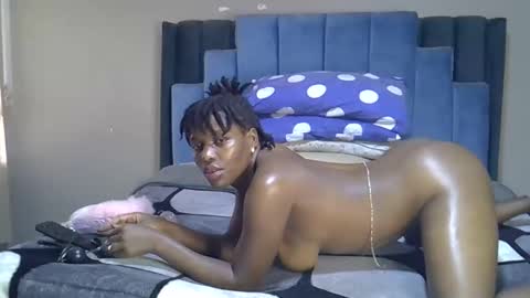 Moon online show from 03-02-26, 11:28