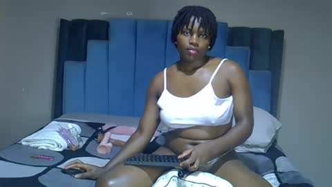 Moon online show from 06-19-26, 11:25