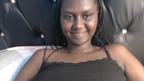 Snapshot of melanin_mystique chatting on 06-12-26, 11:03 Melanin Mystique online show from 06-12-26, 11:03