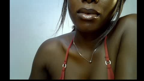 Snapshot of melanine_floral chatting on 02-03-25, 06:49 Praiz online show from 02-03-25, 06:49