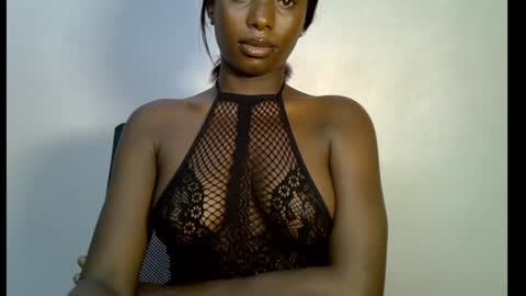 Snapshot of melanine_floral chatting on 02-06-25, 08:13 Praiz online show from 02-06-25, 08:13