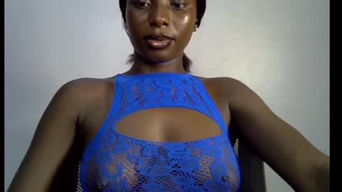 Snapshot of melanine_floral chatting on 02-10-25, 11:45 Praiz online show from 02-10-25, 11:45
