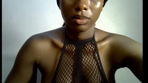 Snapshot of melanine_floral chatting on 02-13-25, 07:24 Praiz online show from 02-13-25, 07:24
