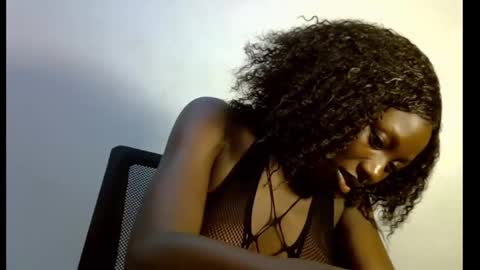 Snapshot of melanine_floral chatting on 02-25-25, 07:09 Praiz online show from 02-25-25, 07:09