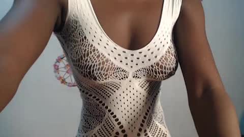 Snapshot of melanine_floral chatting on 03-09-25, 05:49 Praiz online show from 03-09-25, 05:49