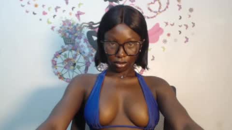 Snapshot of melanine_floral chatting on 03-11-25, 08:52 Praiz online show from 03-11-25, 08:52