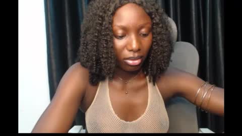 Snapshot of melanine_floral chatting on 09-14-25, 07:02 Praiz online show from 09-14-25, 07:02