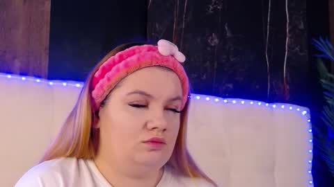 melanniebrown online show from 03-10-26, 05:34