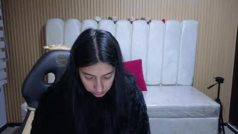 melanny_petite online show from 04-16-26, 12:39