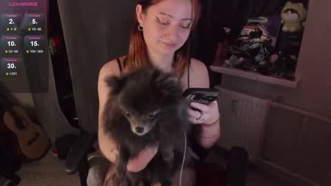 Snapshot of melante_s chatting on 10-18-25, 06:19 Ash online show from 10-18-25, 06:19