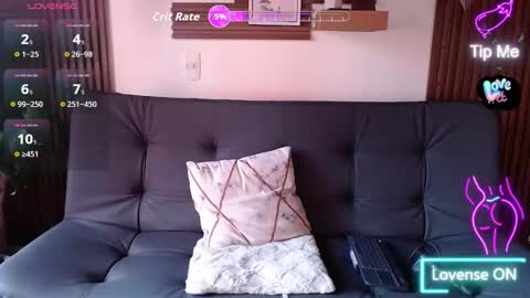 Melany online show from 11-25-25, 12:38