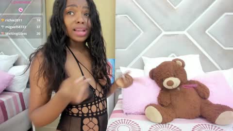 Melanie online show from 02-07-25, 02:37