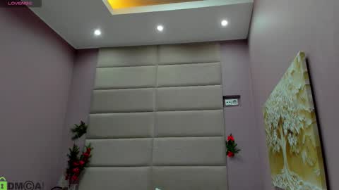 Snapshot of melany_jass chatting on 01-13-26, 01:00 Melany online show from 01-13-26, 01:00