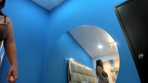 Snapshot of melany_love0 chatting on 06-02-26, 12:18 Melany online show from 06-02-26, 12:18