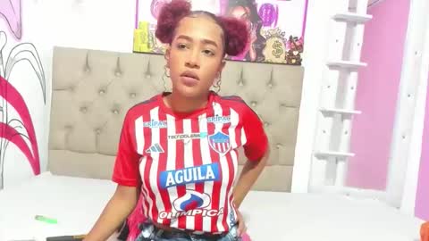 Snapshot of melany_mayerss chatting on 12-16-25, 10:04 melany_mayerss online show from 12-16-25, 10:04