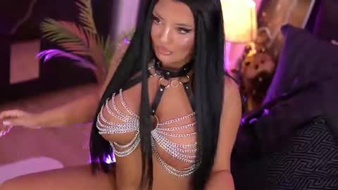 Mellanya online show from 06-19-26, 05:01