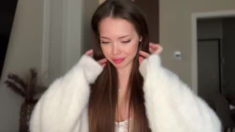 Adel online show from 09-08-25, 03:33