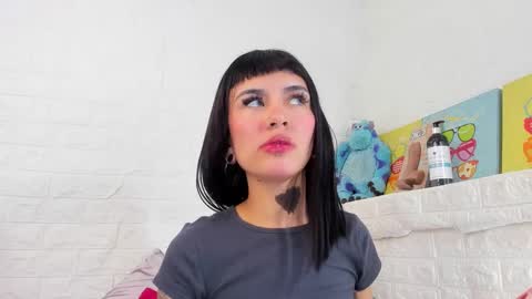 Snapshot of melanyharris chatting on 02-24-25, 01:31 MELANYHARRIS online show from 02-24-25, 01:31