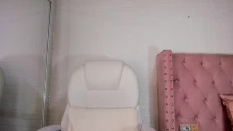 Snapshot of melanyharris chatting on 03-08-25, 07:31 MELANYHARRIS online show from 03-08-25, 07:31