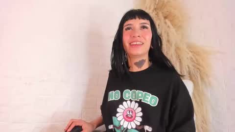 Snapshot of melanyharris chatting on 03-10-25, 05:18 MELANYHARRIS online show from 03-10-25, 05:18