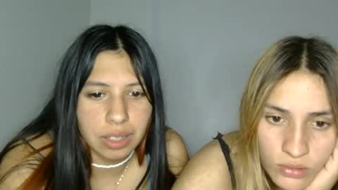 Snapshot of melatina chatting on 07-16-26, 04:07 Valentina y Melissa online show from 07-16-26, 04:07