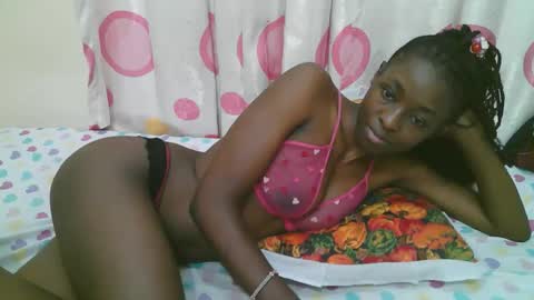 Snapshot of meldeeh chatting on 10-11-25, 08:18 meldeeh online show from 10-11-25, 08:18