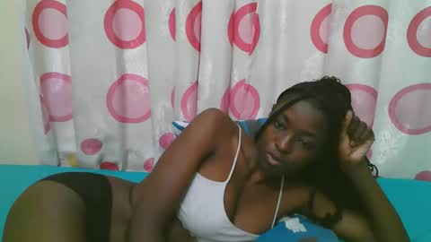 Snapshot of meldeeh chatting on 10-15-25, 07:58 meldeeh online show from 10-15-25, 07:58