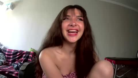 Snapshot of melena_caramel chatting on 07-24-26, 05:38 melena_caramel online show from 07-24-26, 05:38
