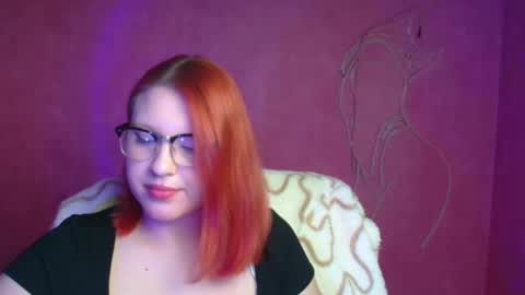Snapshot of melibooo chatting on 09-17-25, 07:15 Meli online show from 09-17-25, 07:15
