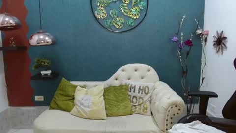 Snapshot of melika_sweet chatting on 03-01-25, 08:53 eli online show from 03-01-25, 08:53