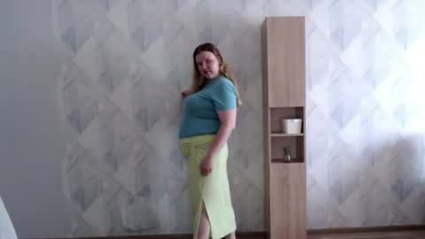 Melina online show from 06-15-26, 08:16