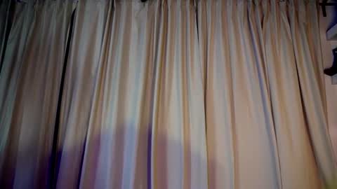 Snapshot of melina_smith1 chatting on 07-28-26, 11:15 MelinaSmith online show from 07-28-26, 11:15