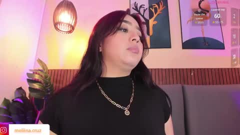 Snapshot of melinacruzz chatting on 04-17-26, 02:36 Mel online show from 04-17-26, 02:36