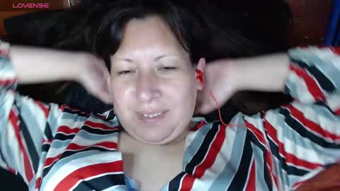 Snapshot of melisa037 chatting on 10-03-25, 11:35 melisa037 online show from 10-03-25, 11:35