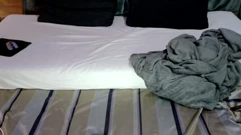 Snapshot of melisa100 chatting on 01-06-26, 12:25 Melisa Andi online show from 01-06-26, 12:25