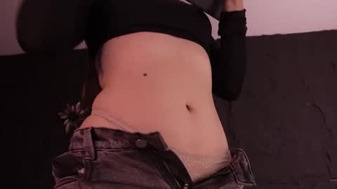 Melissa online show from 01-17-26, 01:49