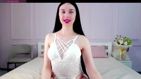 Melisa online show from 10-14-25, 06:03
