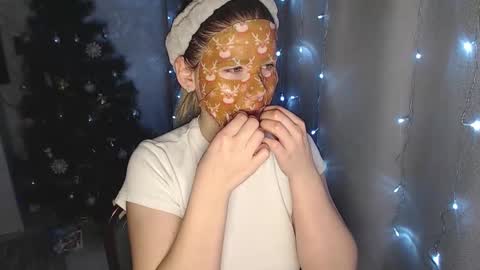 Snapshot of melissa__ray chatting on 12-29-24, 07:32 Melissa  Ray online show from 12-29-24, 07:32