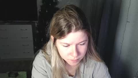 Snapshot of melissa__ray chatting on 01-15-25, 07:34 Melissa  Ray online show from 01-15-25, 07:34