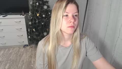 Snapshot of melissa__ray chatting on 01-23-25, 02:23 Melissa  Ray online show from 01-23-25, 02:23
