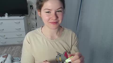 Snapshot of melissa__ray chatting on 02-12-25, 02:24 Melissa  Ray online show from 02-12-25, 02:24